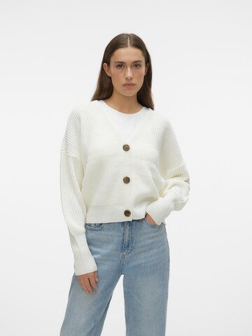 Cardigan 'Lea' VERO MODA en blanc : devant