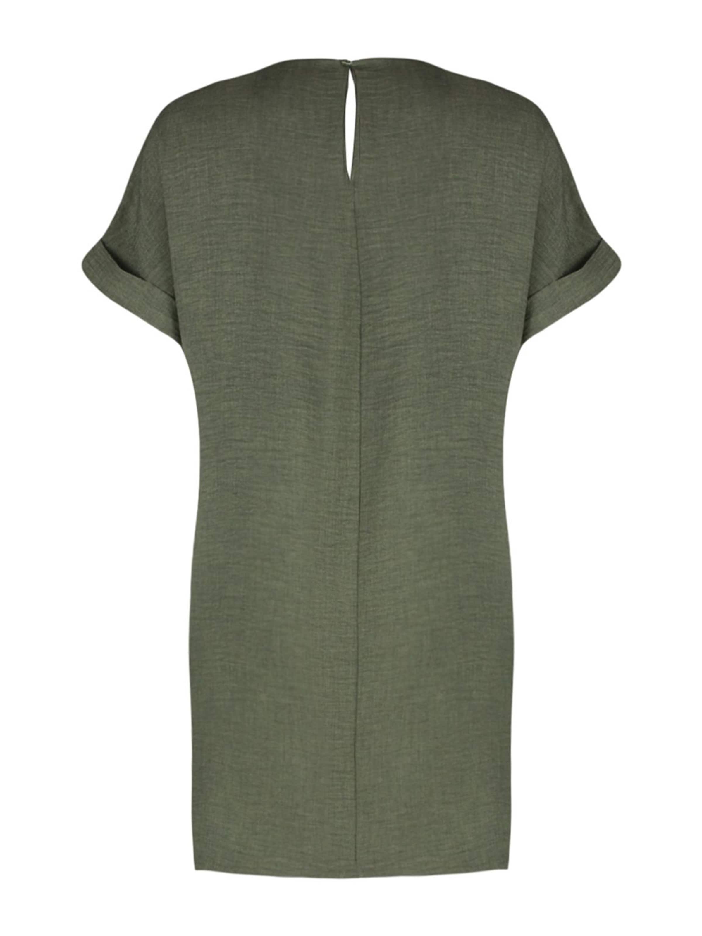 Trendyol Kleid in Grün