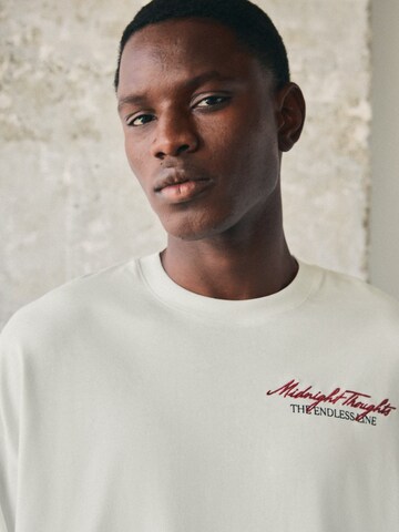 Bershka Majica | bela barva