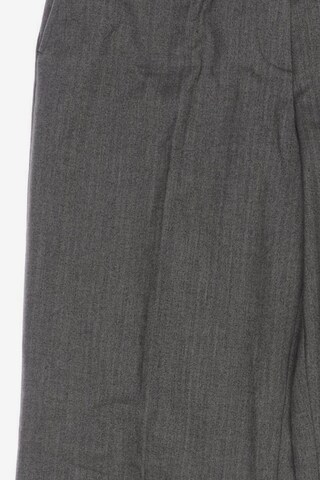 Olsen Pants in M in Grey