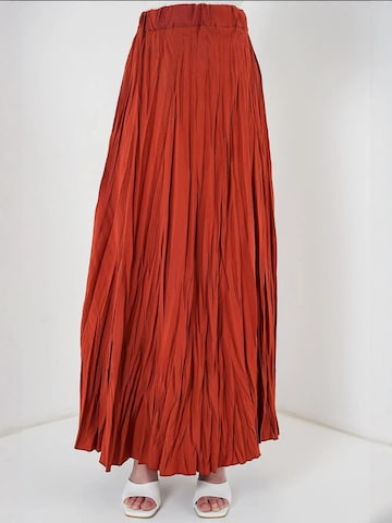 Bigdart Skirt in Red: front