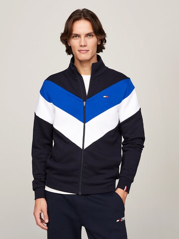 TOMMY HILFIGER Zip-Up Hoodie in Black: front