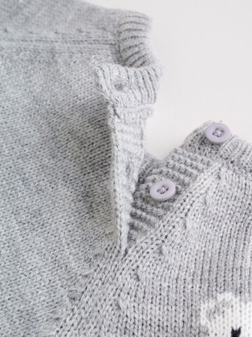 Next Szettek - szürke