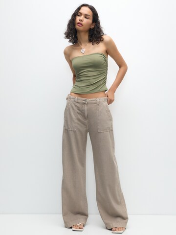 Pull&Bear Wide leg Byxa i grå