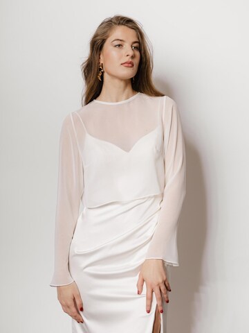 White Cherry Hamburg Blouse 'Bridal' in White