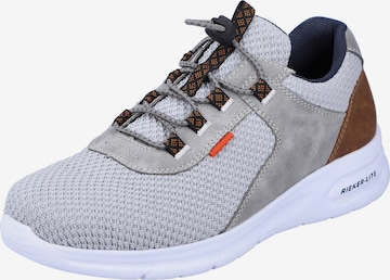 Sneaker bassa di Rieker in grigio: frontale