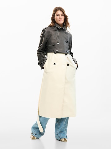 DesigualPrijelazni kaput - bijela boja