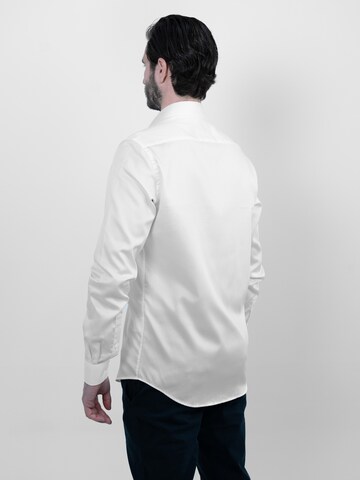 Vercate - Ajuste estrecho Camisa de negocios 'No. 2' en blanco