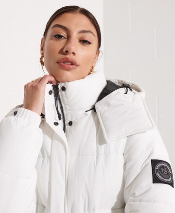 Superdry Winterjacke 'Expedition Cocoon' in Weiß