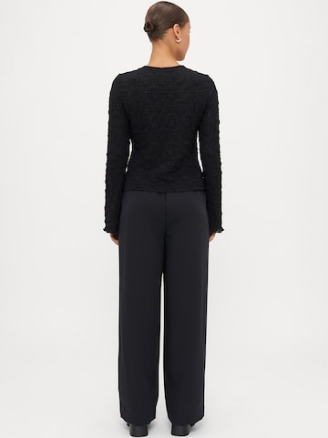 melns Only Petite T-Krekls 'ONLGIAVANNA'