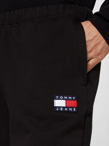 Tommy Jeans - Tapered Calças em preto