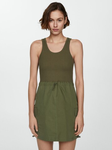 Rochie 'Morrone' de la MANGO pe verde: față