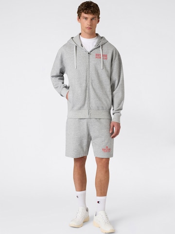 Champion Authentic Athletic Apparel Szabványos Nadrág - szürke