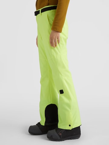 Slimfit Pantaloni outdoor 'Star' de la O'NEILL pe galben