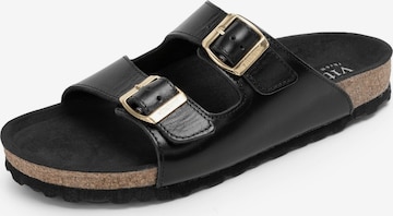 VITAFORM Mules in Black: front