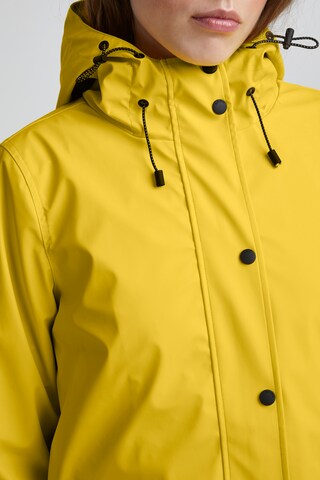Veste fonctionnelle 'Becky' Oxmo en jaune