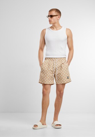 Urban Classics Zwemshorts in Beige