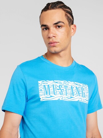 MUSTANG Koszulka 'AUSTIN' w kolorze niebieski