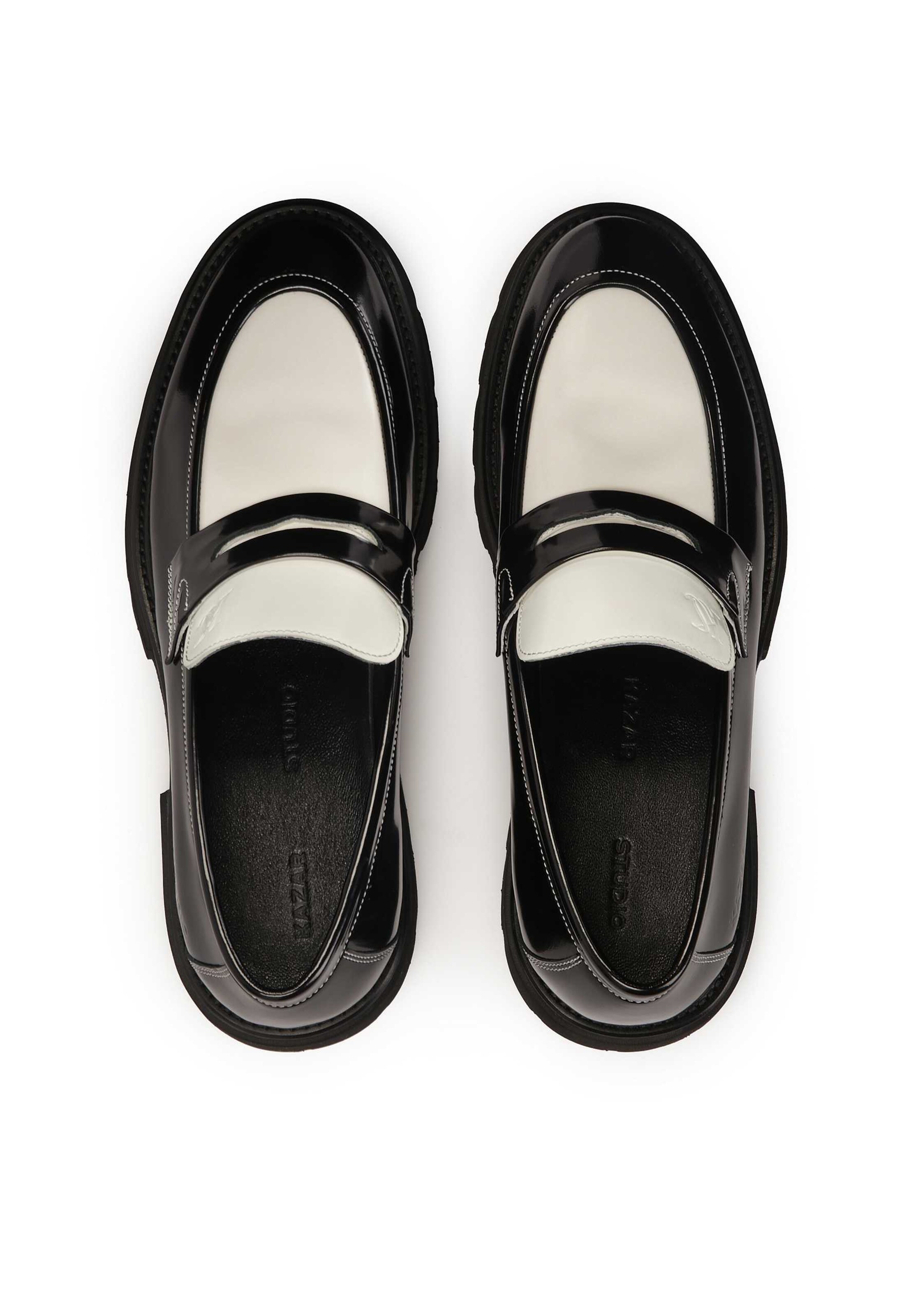 Kazar Studio Instappers 'Penny' in Zwart