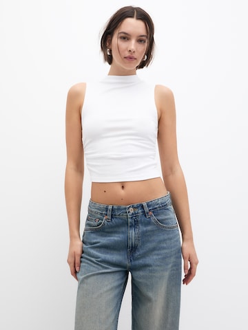 Pull&Bear Top in Black: front
