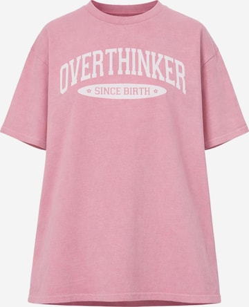 Worldclassca Oversized Shirt 'Overthinker' in Pink: front
