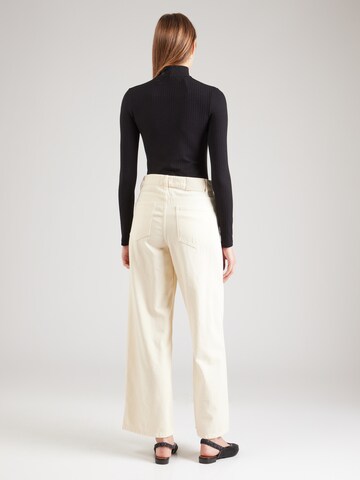 ONLY Wide Leg Farkut värissä beige