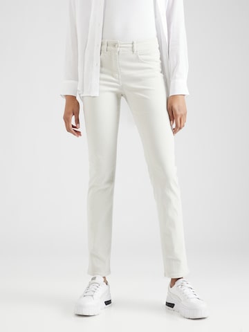 GERRY WEBER Slimfit Jeans in Wit: voorkant