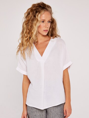 Apricot Shirt in White: front