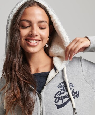 Superdry Sweatjacke in Grau