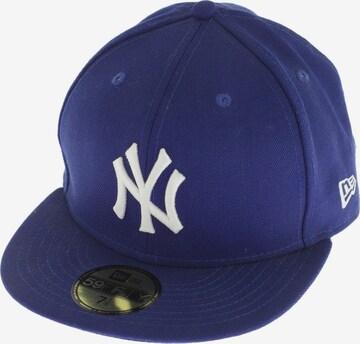 NEW ERA Hat & Cap in 56 in Blue: front