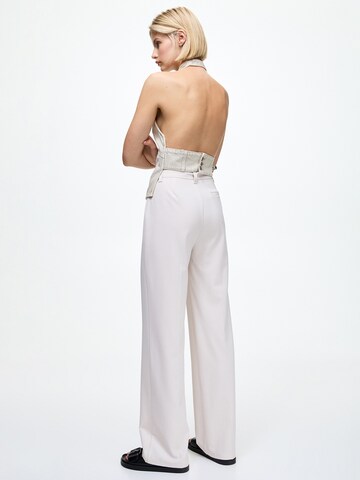 Regular Pantalon à plis Pull&Bear en blanc