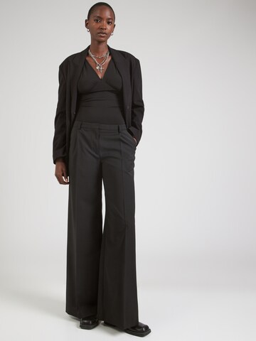 Shirtbody 'Colleen' ABOUT YOU en noir