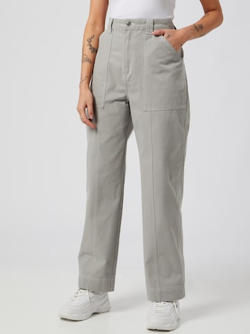 Loosefit Pantaloni 'Gwyneth' de la WEEKDAY pe gri: față