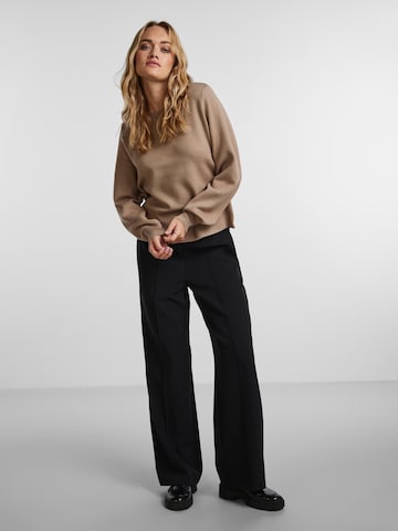 Pullover 'Jenna' di PIECES in marrone