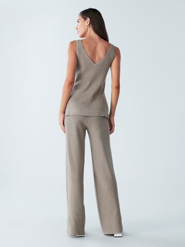 Top 'ELENOR' di BWLDR in beige: dietro