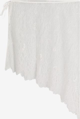 Bershka Skirt in White: front