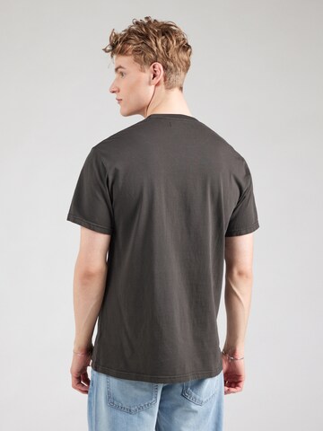 Revolution Shirt in Black