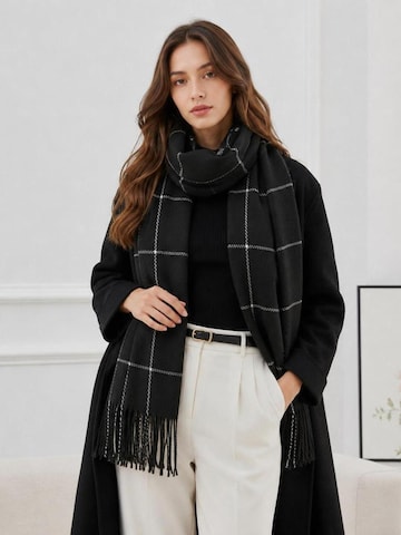 alberto cabale Scarf 'Line' in Black: front