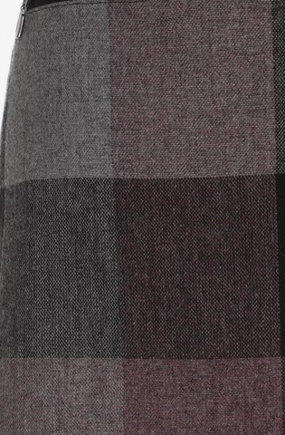GERRY WEBER Skirt in L in Grey