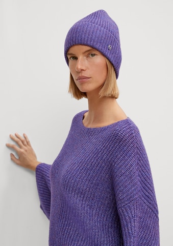 COMMA Beanie in Purple: front