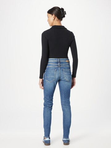 Coupe slim Jean 'AMELIE' Gang en bleu