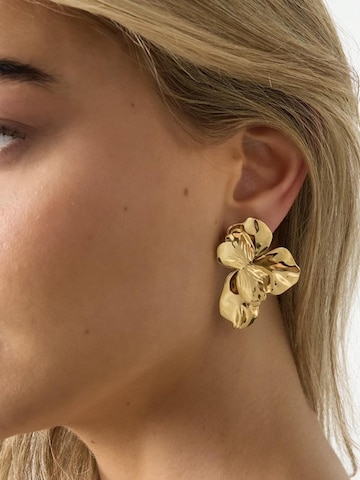 Cala Rose Earrings 'ARISTA' in Gold: front