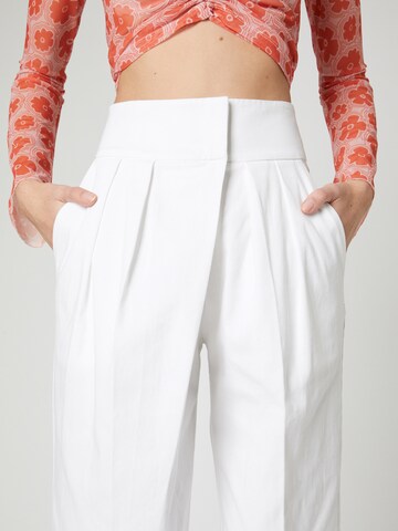 Loosefit Pantalon 'Viola' florence by mills exclusive for ABOUT YOU en blanc