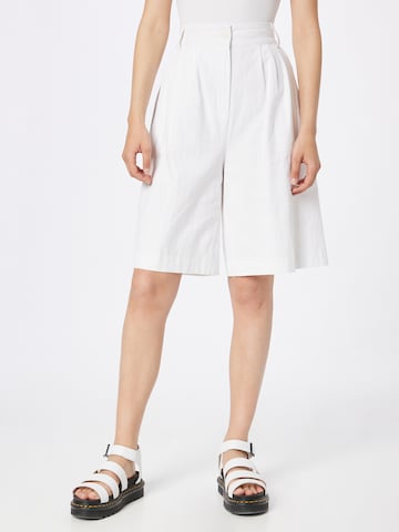 Loosefit Pantalon à pince Nasty Gal en blanc : devant