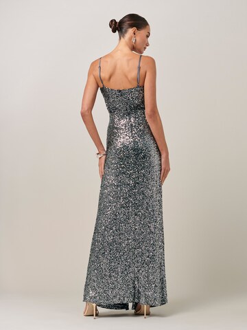 Sável Kleid 'Yasmina' in Grau