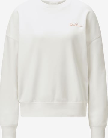 Rich & Royal Collegepaita värissä valkoinen: etupuoli