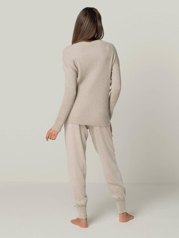 YOU LOOK PERFECT Hausanzug 'LOUNGEWEAR SET  - Pullover Blossom & Pants Bella' in Beige