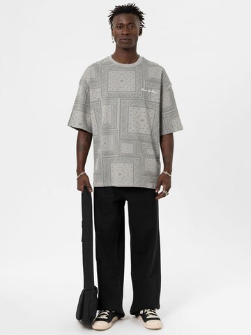T-Shirt 'Franklin' VAMOS CLO en gris
