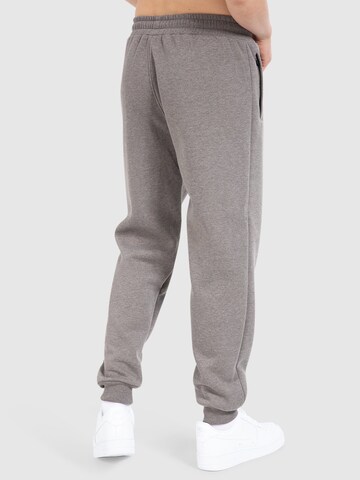 Smilodox Tapered Trousers 'Walker' in Brown