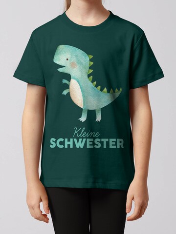 watabout.kids T-Shirt 'Dinosaurier 03 Kleine Schwester' in Grün